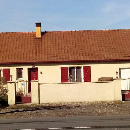 Appartement les vignes d'Ygrande Extérieur photo